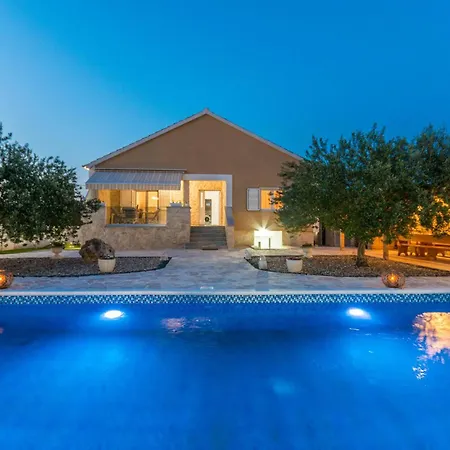 Gorgeous In Polaca With Outdoor Swimming Pool Holiday home